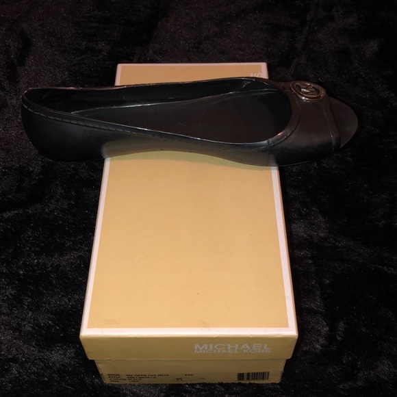 Michael Kors Logo Open Toe Jelly Flat - Picture 5 of 7